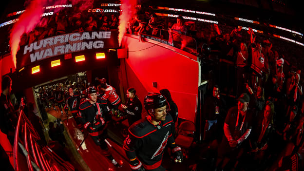 16_250420_CARvsNJD_RD1_GM1_CH2_6221