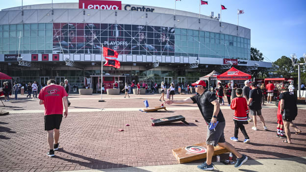 2_250429_CARvsNJD_RD1_GM5_SL1_0427