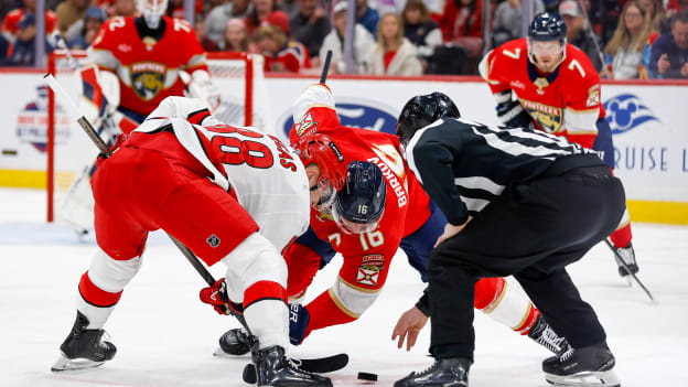 Panthers 2, Hurricanes 0