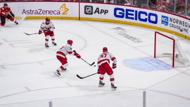 25_250526_CARvsFLA_RD3_GM4_Social_JL407835