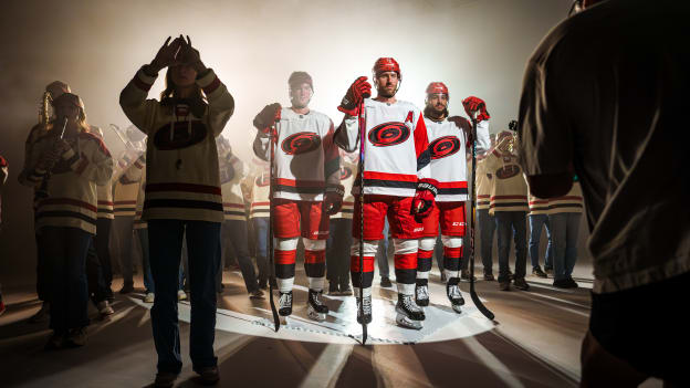 250806_Creative_Away_Jersey_Stage_Set_JL209537