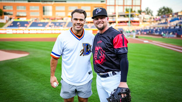 250912_Digital_Durham_Bulls_Stankoven_First_Pitch_JL101064