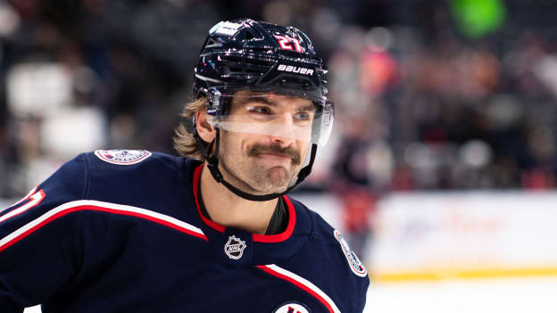 #27 ZACH ASTON-REESE