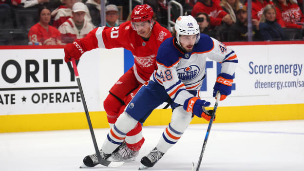 Edmonton Oilers v Detroit Red Wings