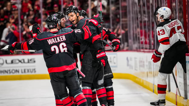 251009_Select_Favorites_JL101344