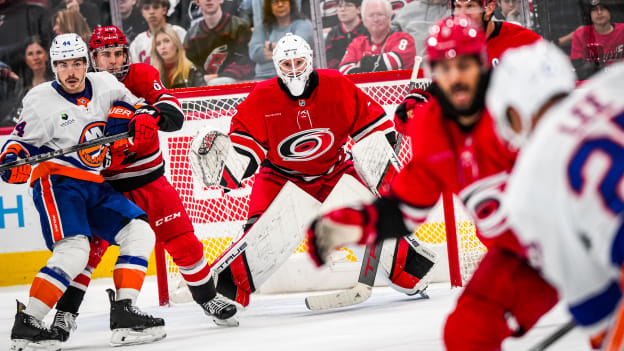 251030_NYIvsCAR_JL209404