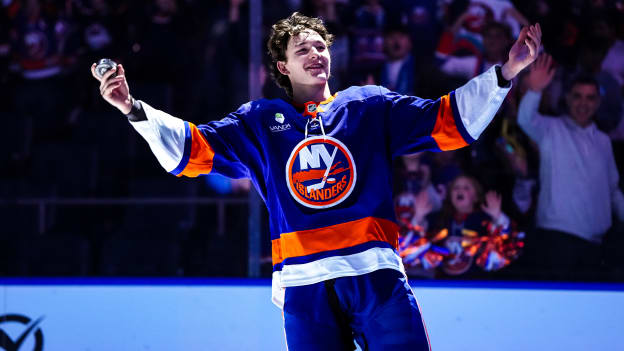 Die Oma von Schaefer fiebert mit