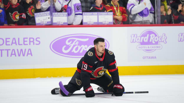 20251113 v BOS AC 0011