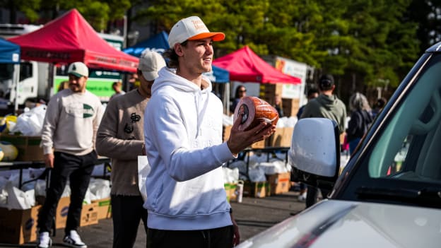 251125_Community_Marketing_Turkey_Distribution_JL204770