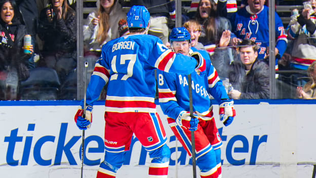 Montreal Canadiens v New York Rangers
