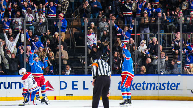 Montreal Canadiens v New York Rangers