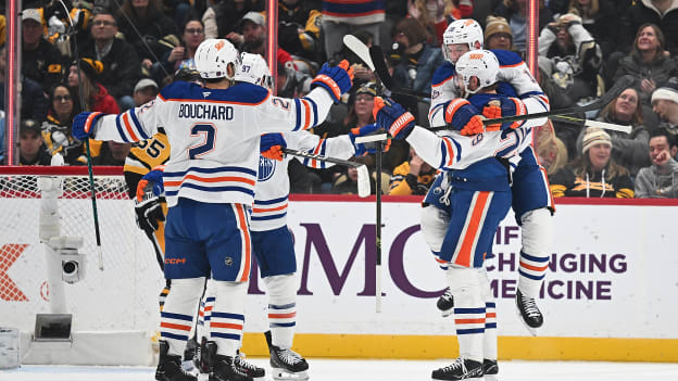 Edmonton Oilers v Pittsburgh Penguins