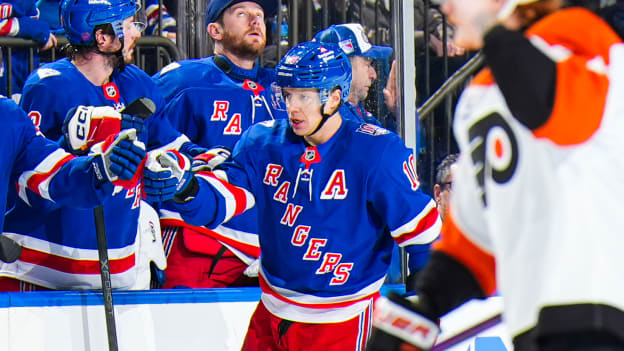 Philadelphia Flyers v New York Rangers