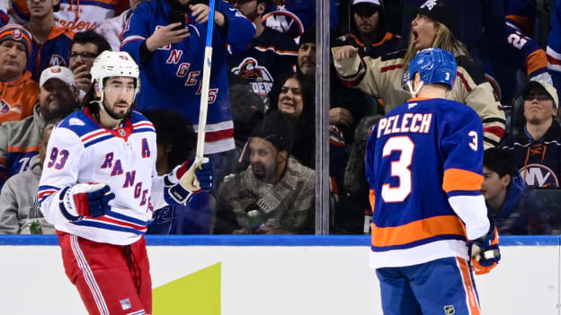 New York Rangers v New York Islanders
