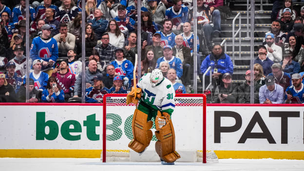 251024_CAR@COL_Whalers_Night_Road_JL104069