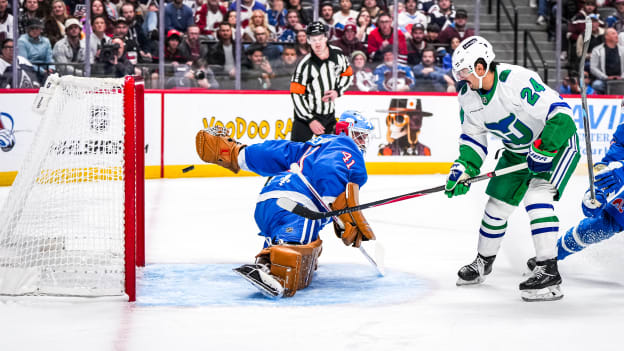 251023_CAR@COL_Whalers_Night_Road_JL109780