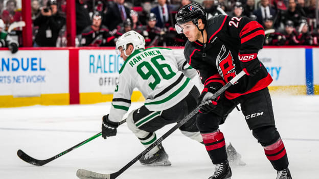 260106_DALvsCAR_Favorites_JL106133