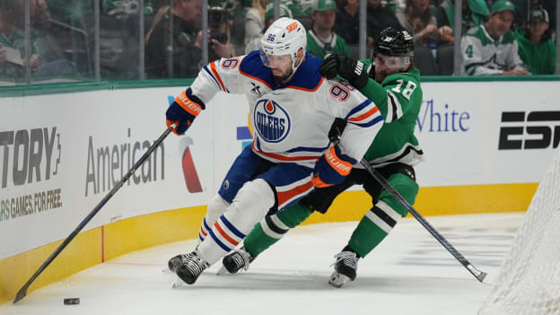 Edmonton Oilers v Dallas Stars