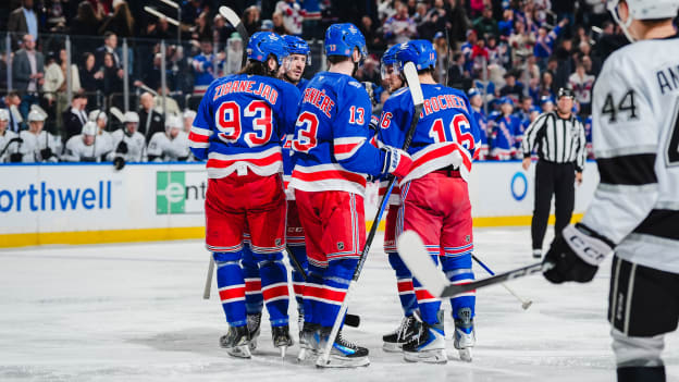 Los Angeles Kings v New York Rangers