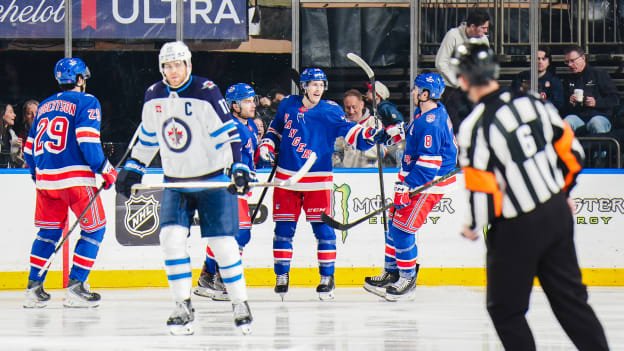 Winnipeg Jets v New York Rangers