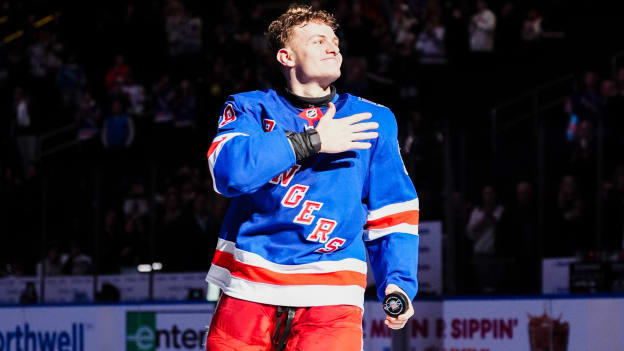 Chicago Blackhawks v New York Rangers