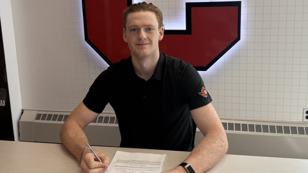 Senators agree to terms with defenceman Hoyt Stanley on a three-year, entry-level contract