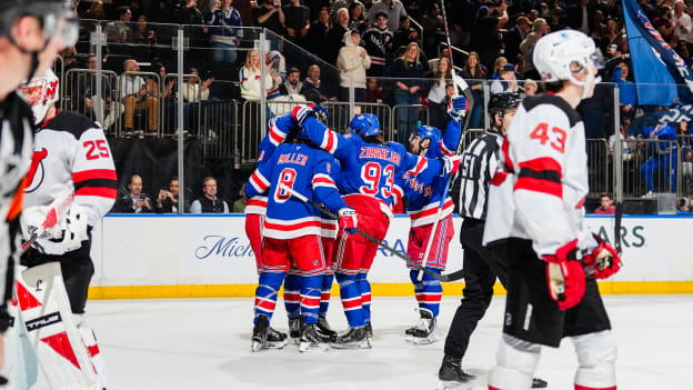 New Jersey Devils v New York Rangers