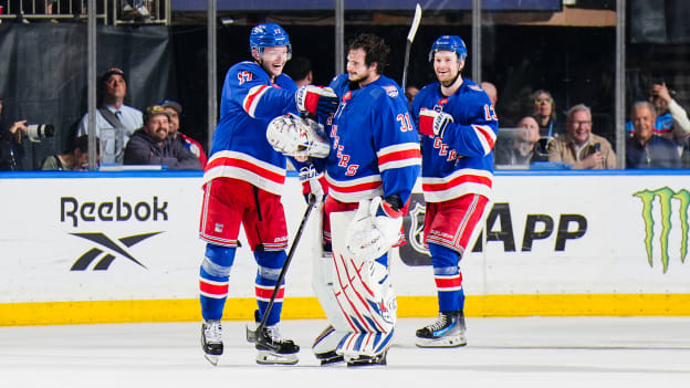 New Jersey Devils v New York Rangers