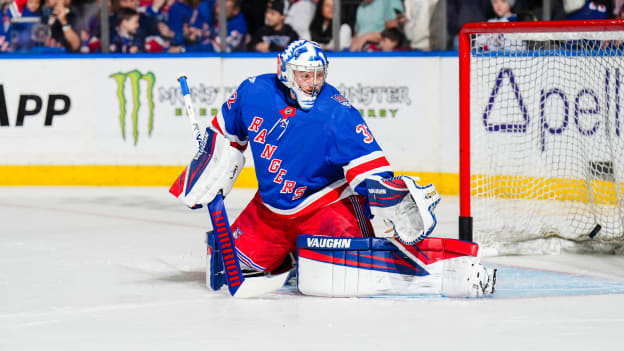 Detroit Red Wings v New York Rangers