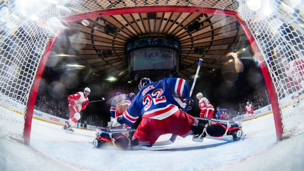 Detroit Red Wings v New York Rangers