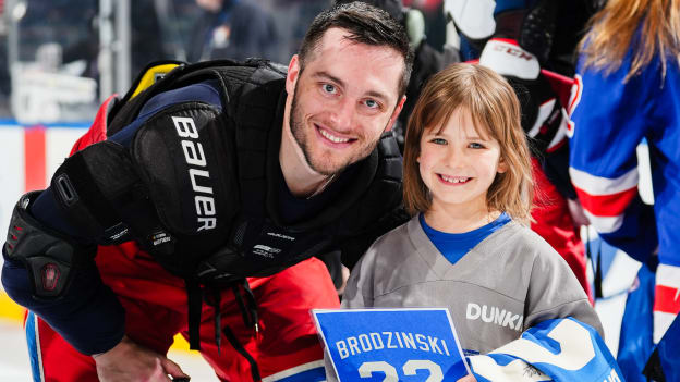 JS_NYR_040826_JS108090