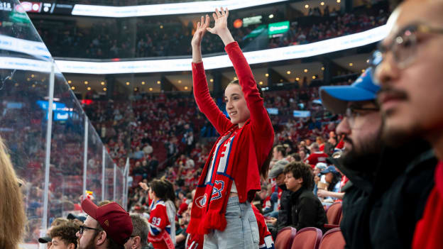 20260411-cbj-mtl-LCB02690