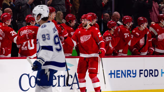 TBL@DET: Rasmussen scores goal against Andrei Vasilevskiy