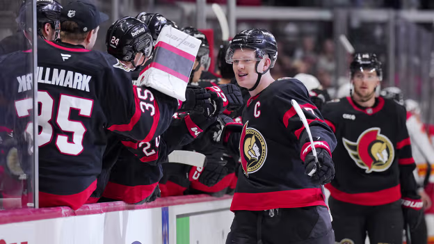 Tkachuk extends lead with PPG