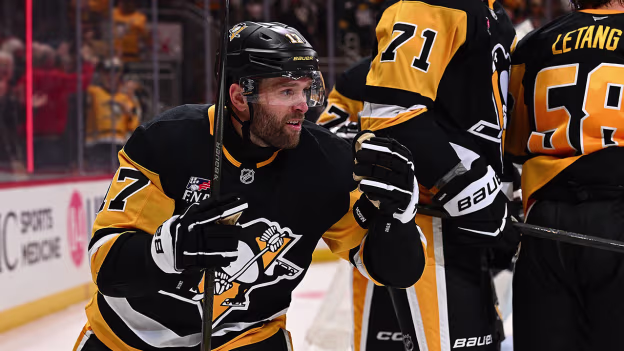 Rust comes up clutch with tying goal late in 3rd