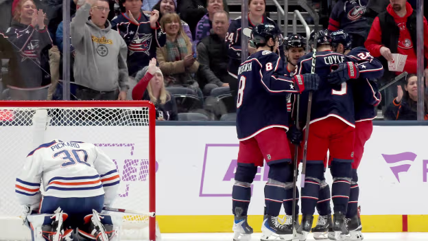 Coyle pots Olivier's backhand pass