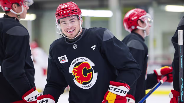 Hello, hockey!