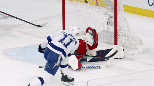Glendening scores on the rush