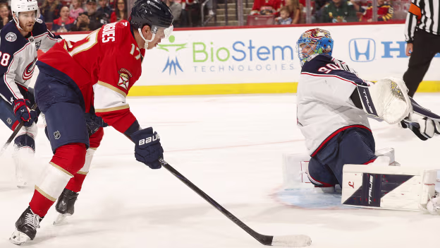 Rodrigues answers with a wrist shot