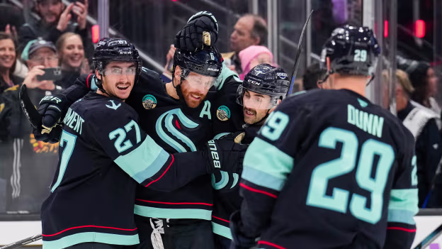 Larsson picks the corner for lead