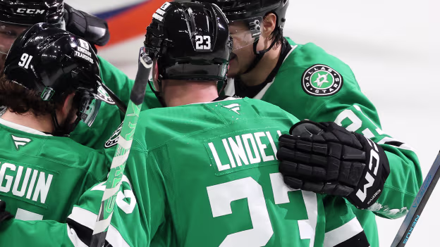 Lindell tacks on an empty-netter