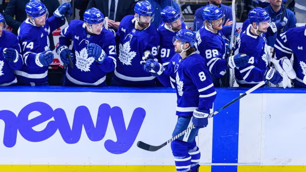 Tanev extends the lead
