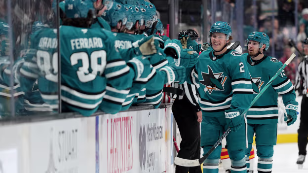 Smith trims the lead with PPG