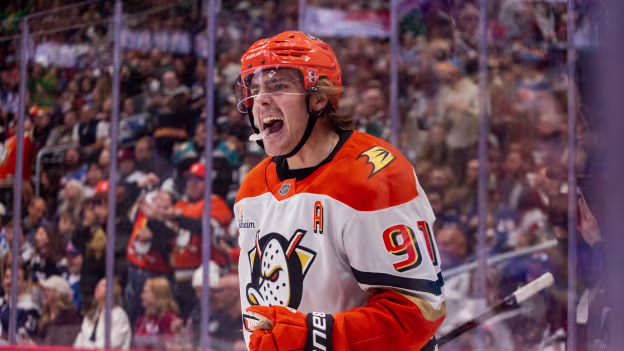 Leo Carlsson with a Goal vs. Colorado Avalanche