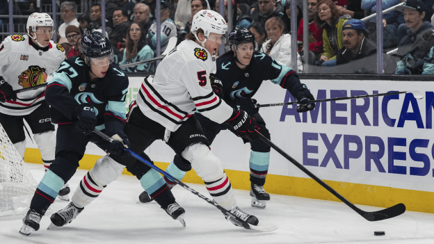 37426620_Chicago_Blackhawks_v_Seattle_Kraken_Chase_Agnello-Dean_20251104_045925