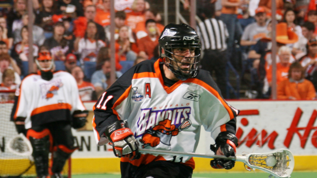 26 - TAVARES