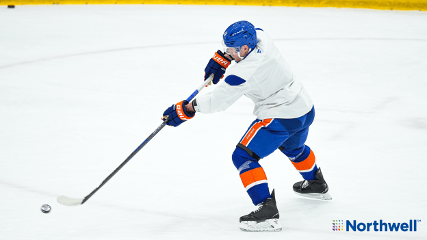 PHOTOS: Islanders Morning Skate Feb. 25