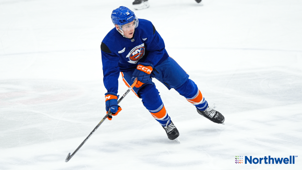 PHOTOS: Islanders Practice Feb. 22