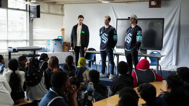 Kraken Players Help Spread Gift Of Ball Hockey