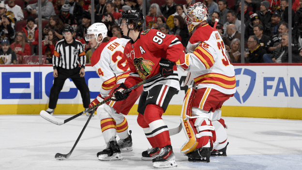 LIVE | Blackhawks vs. Flames